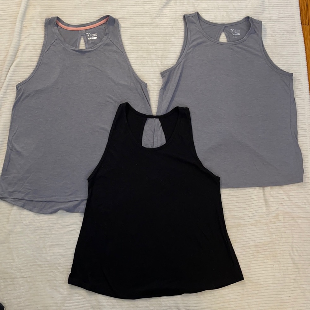 3 Old Navy Size Large Tanks